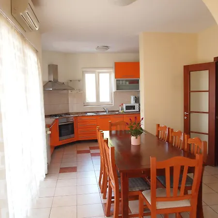 Apartment Zaratina